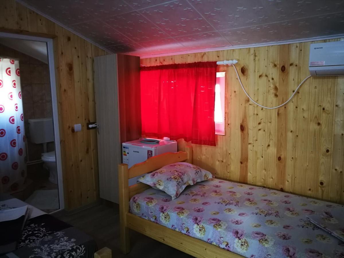 Vila Baciu Hotel Tuzla Ngoại thất bức ảnh