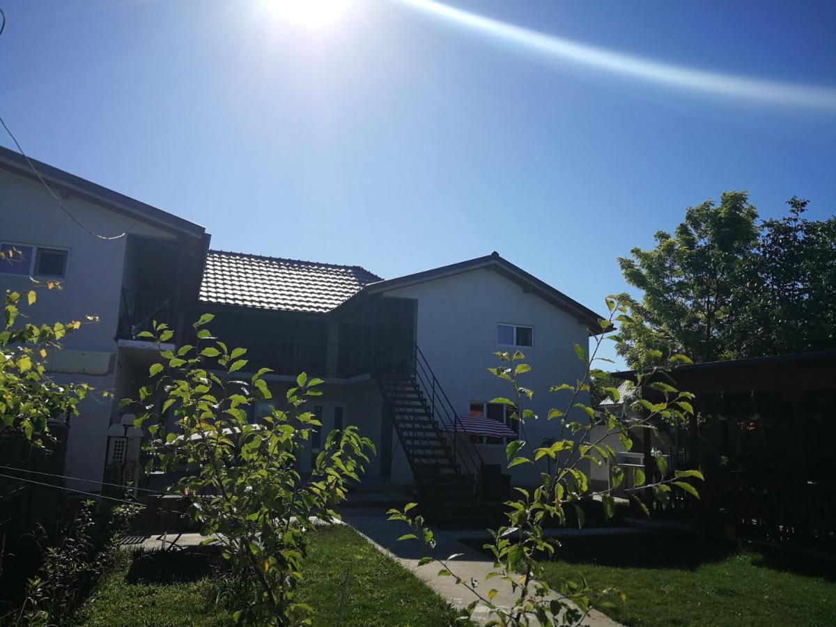 Vila Baciu Hotel Tuzla Ngoại thất bức ảnh