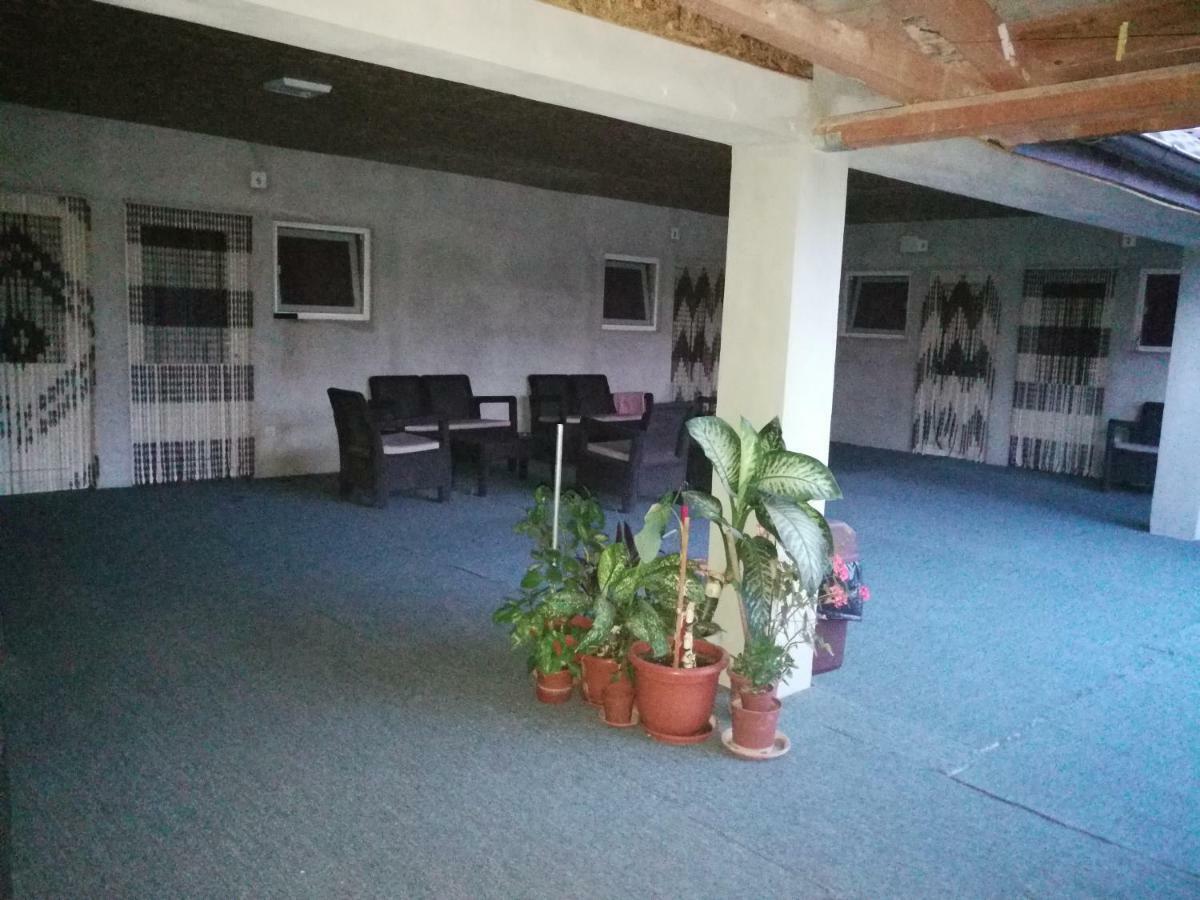 Vila Baciu Hotel Tuzla Ngoại thất bức ảnh