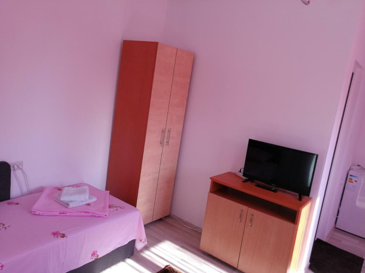 Vila Baciu Hotel Tuzla Ngoại thất bức ảnh